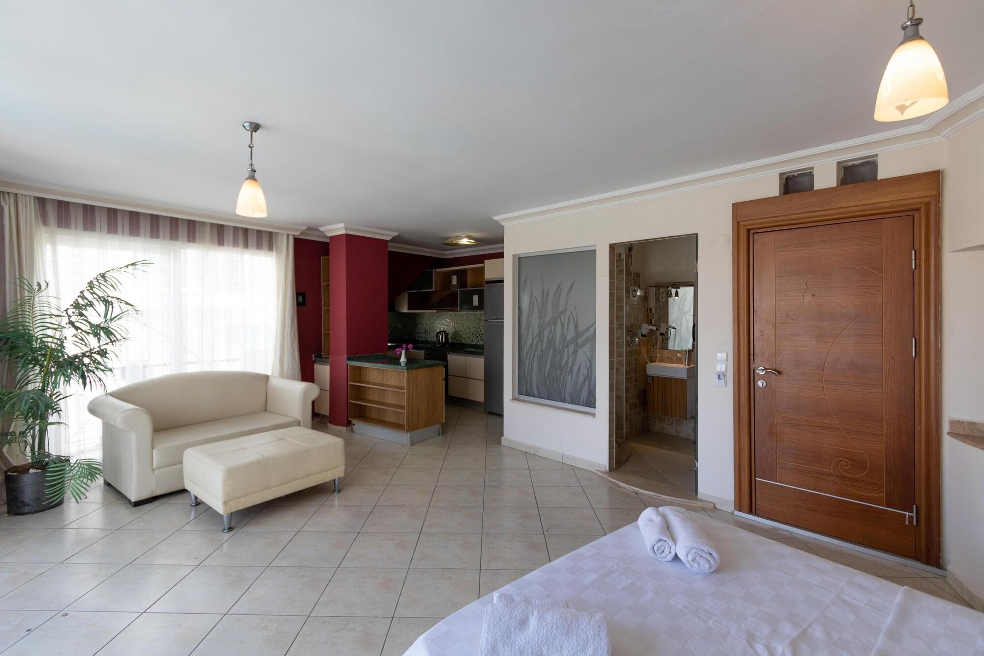 Seahorse Deluxe Hotel Didim Exterior photo