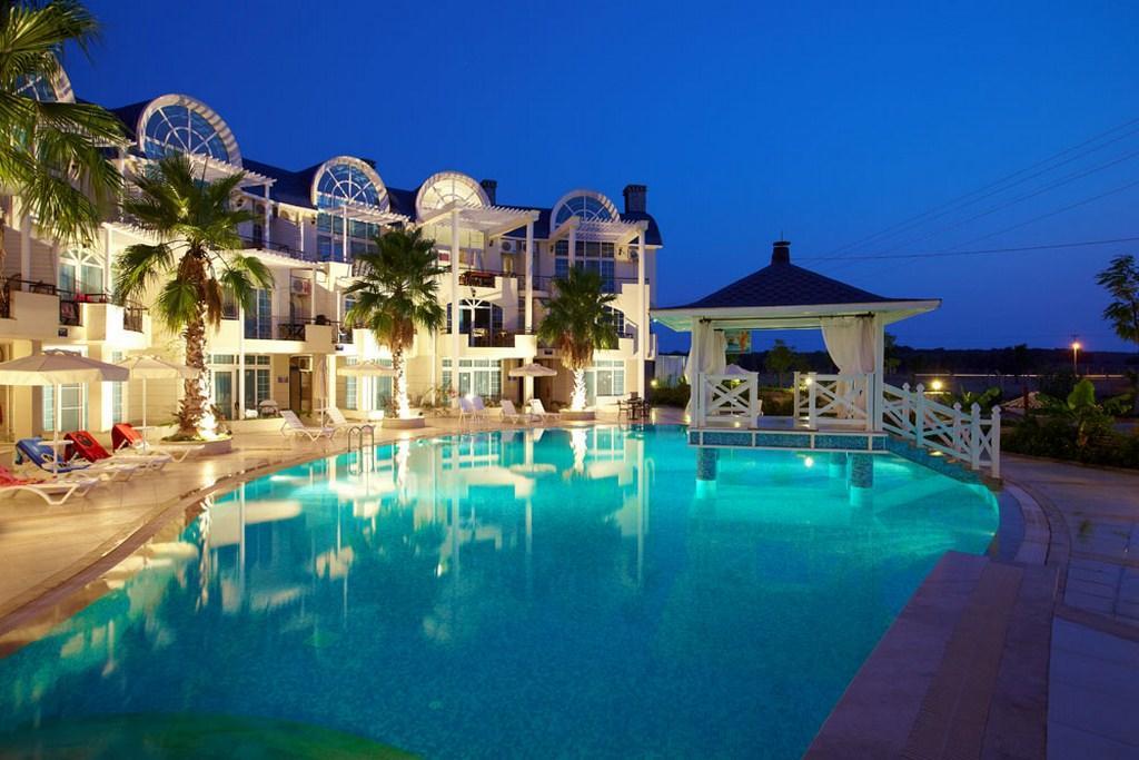 Seahorse Deluxe Hotel Didim Exterior photo